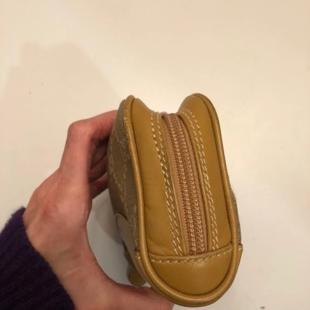 Gucci gg monogram cosmetic bag case